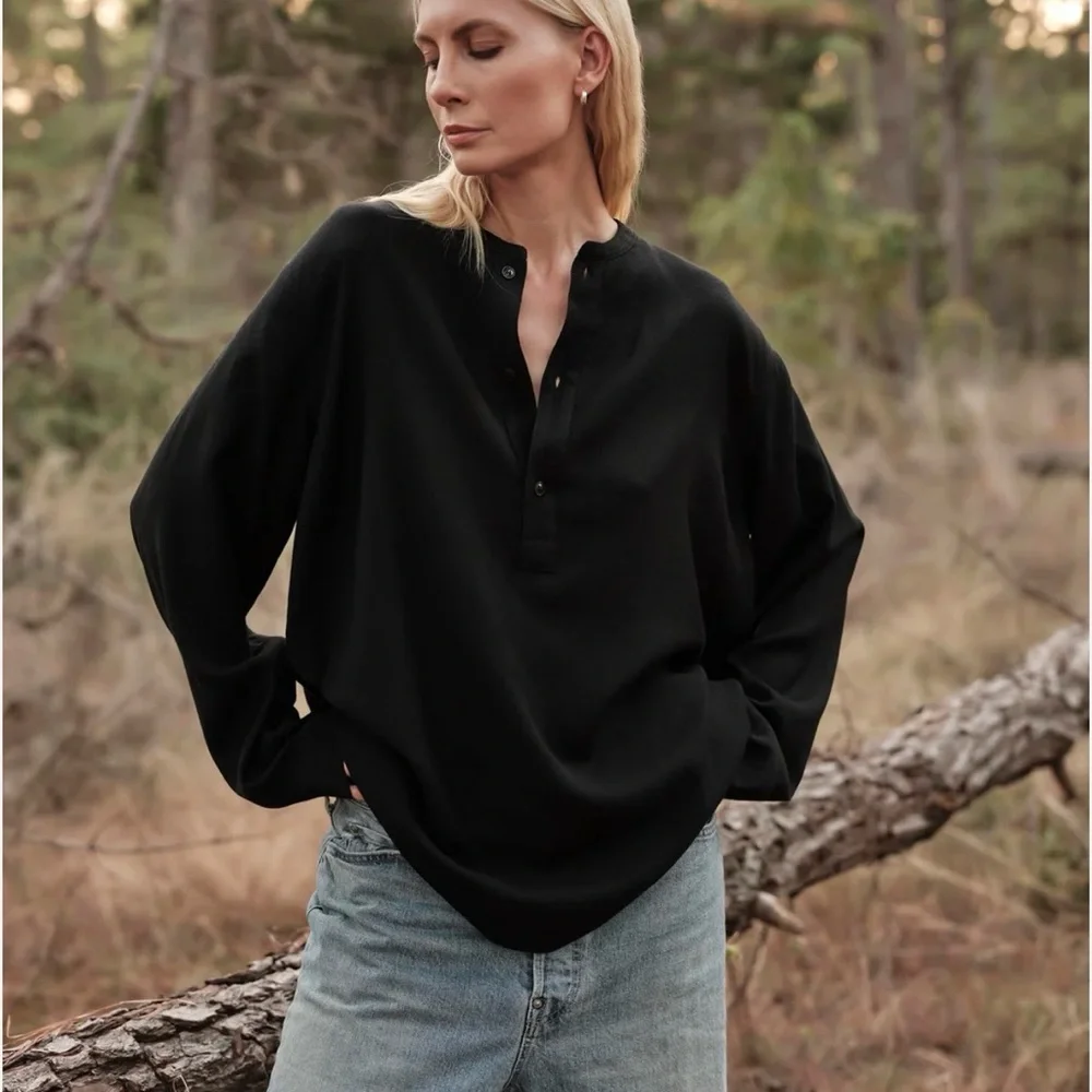 Mamene Black Henley Pullover Shirt In Wool - Picture 1 of 3